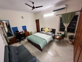 Artist Abode